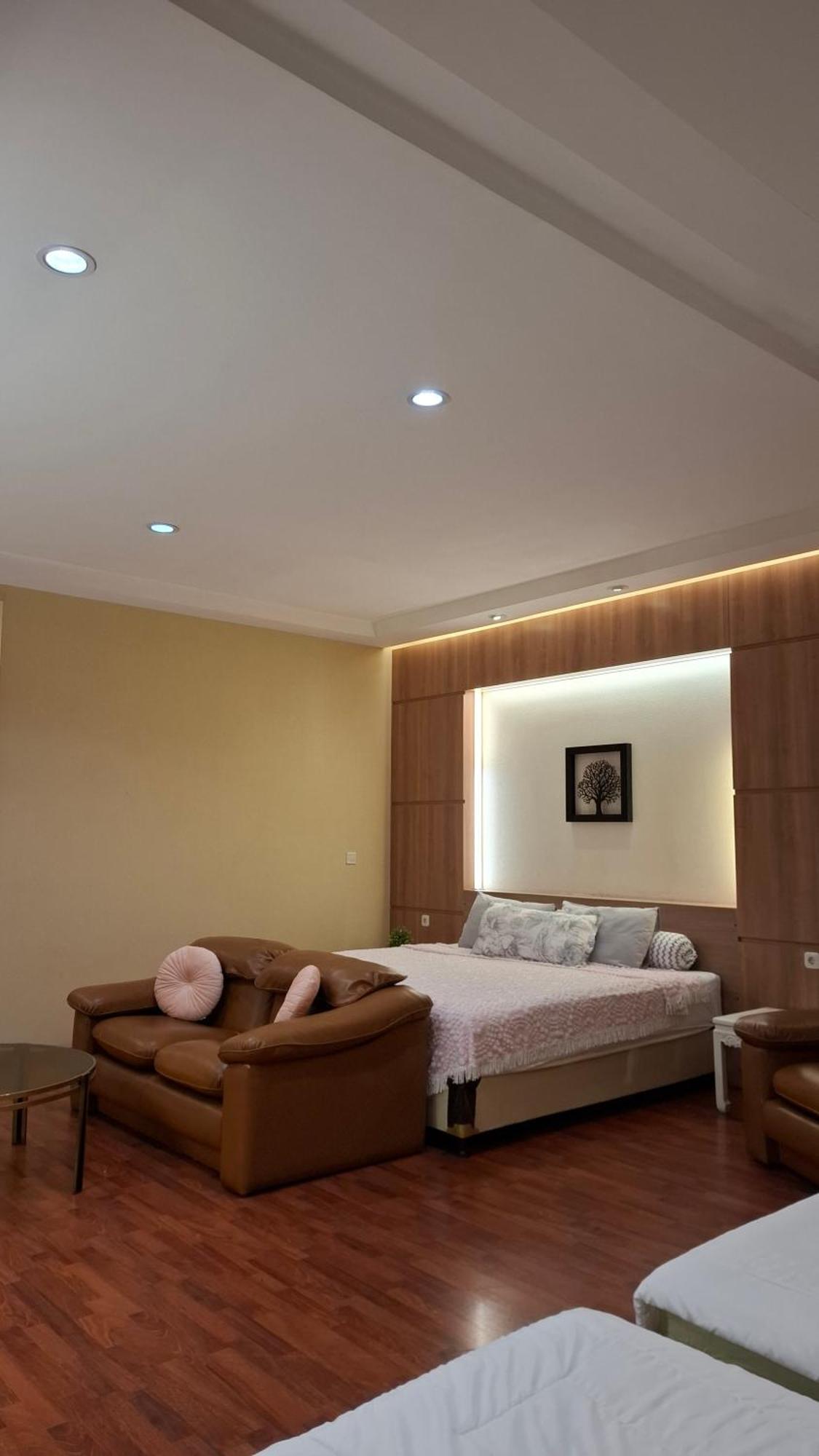 Casa Ciumbuleuit - Spacious 3 Beds Townhouse